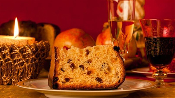 クリスマスのお菓子パネトーネ（パネトン）